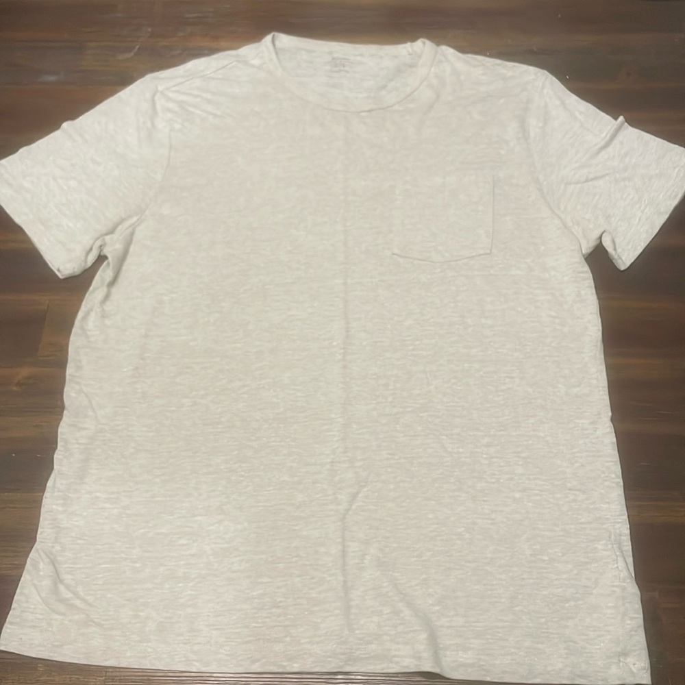 Old Navy Beige Pocket Tee Shirt Size Large